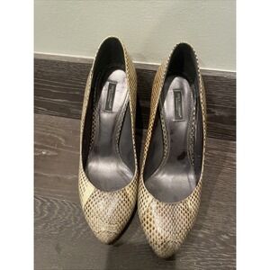 Dolce & Gabbana Women's Snake Print Pumps Size 40 Women